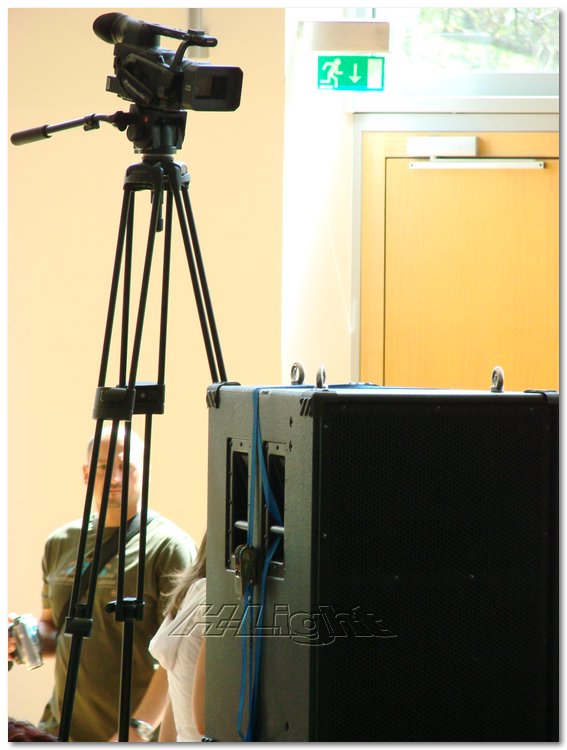 H-Light Showpix (28).JPG